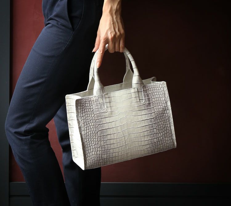 000000001853-05.jpg?size=l&w=