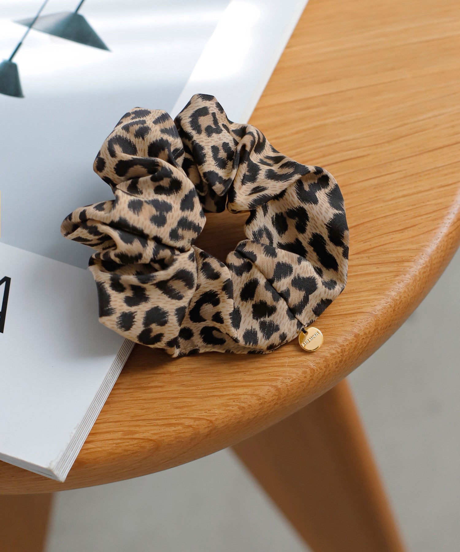 ANEMONE】レオパード柄シュシュ｜アネモネ・シエナロゼ・ミミサン