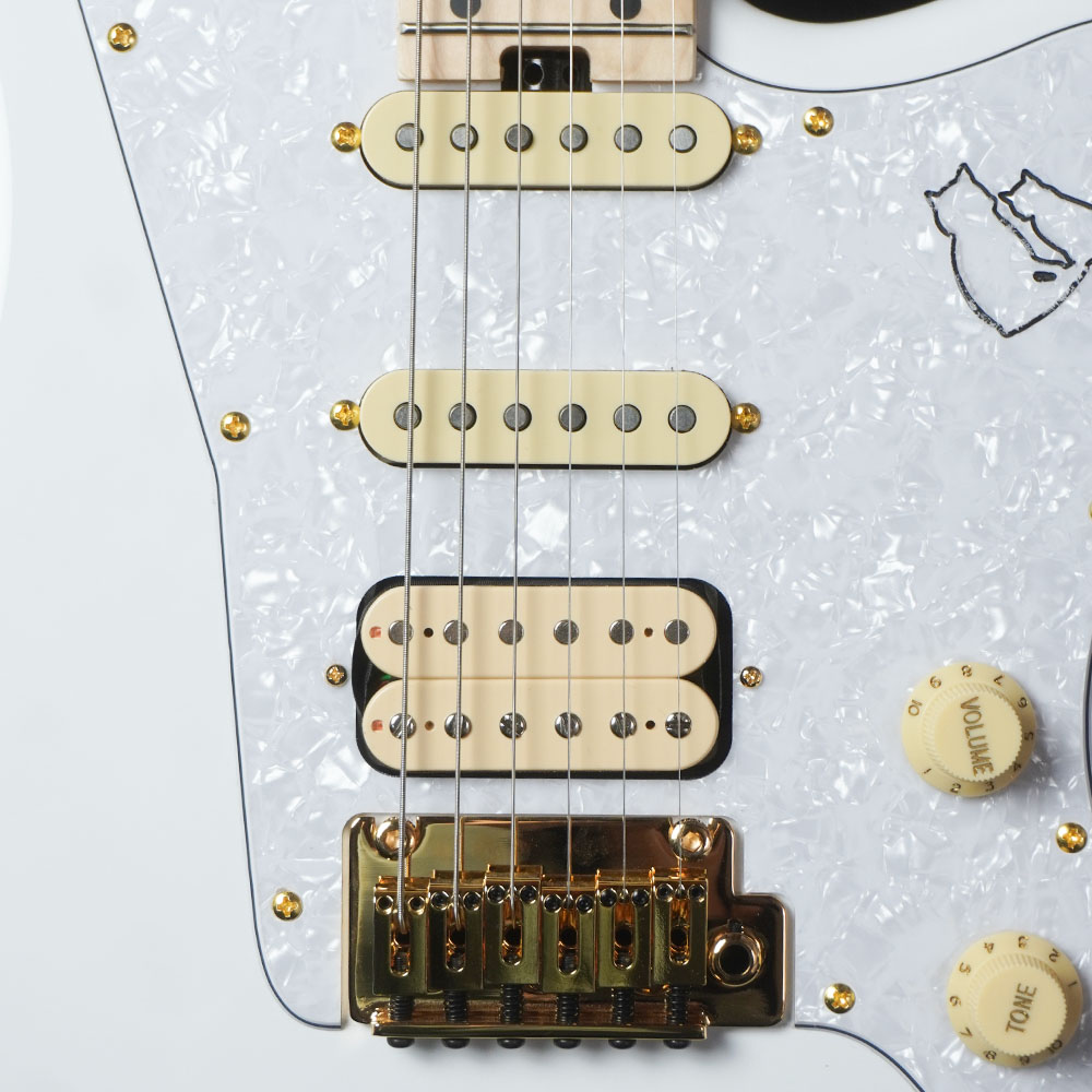 Seed Shinra – Haku – 沖聡次郎 モデル | Sago New Material Guitars