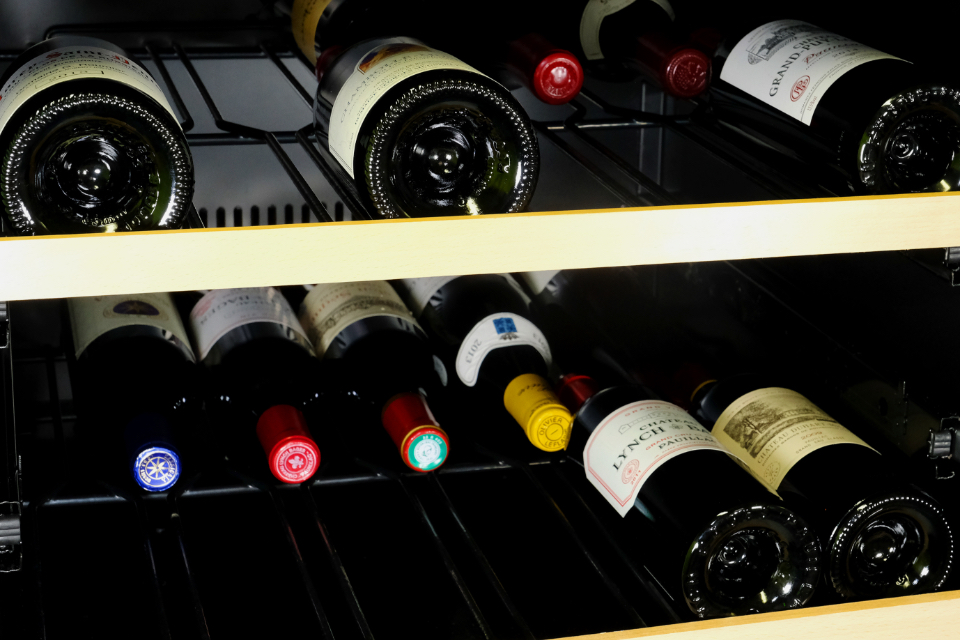 PRO CLASS | 製品一覧 | ワインセラーのさくら製作所