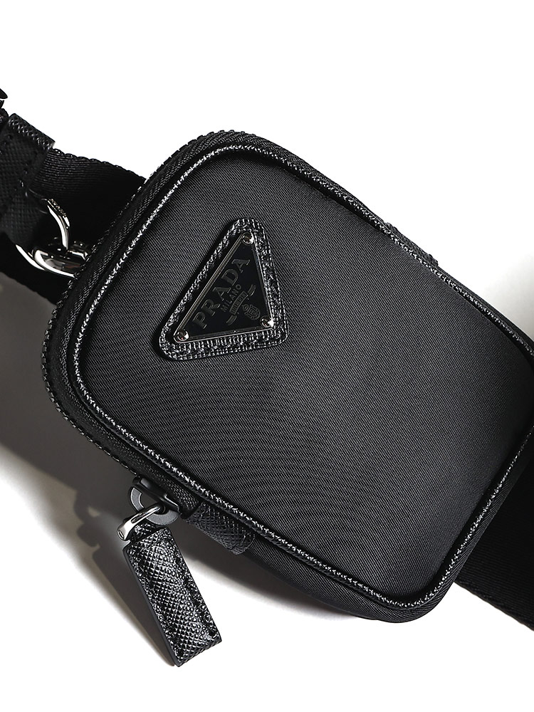PRADA (プラダ) ナイロン＆レザー 着脱ミニポーチ付き ブリックバッグ