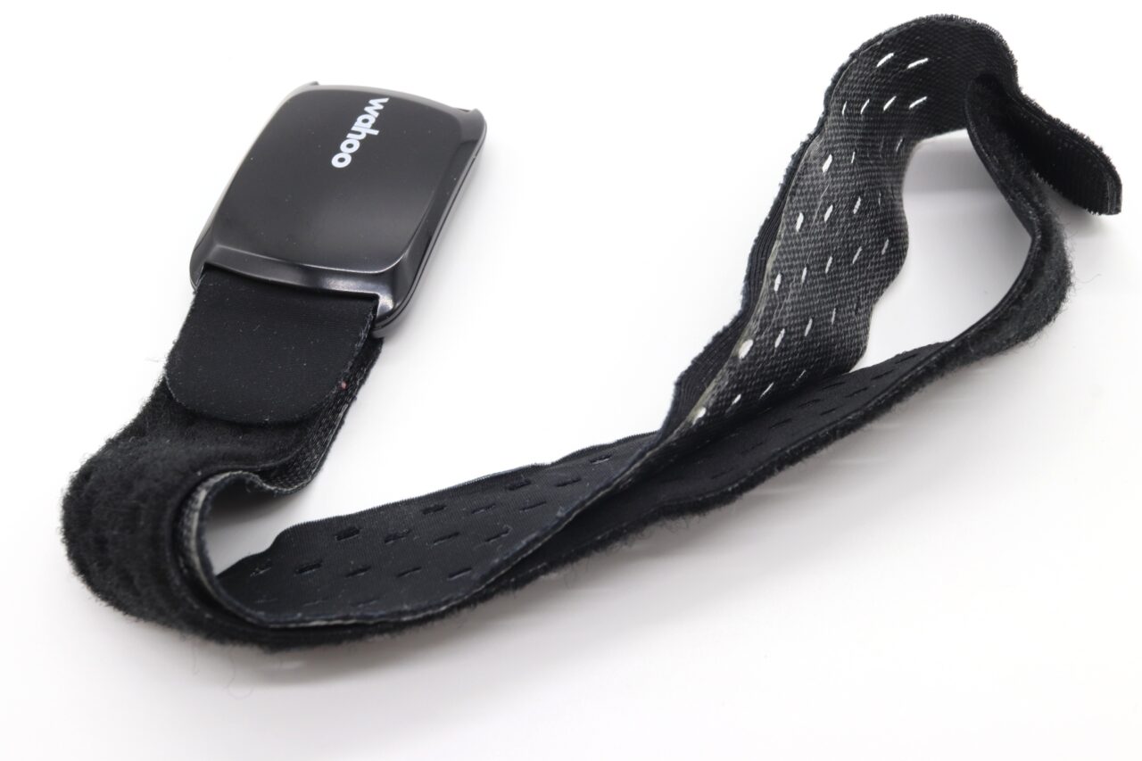 ロードバイクで使える心拍計｜腕時計よりも快適なWahoo TICKR FIT