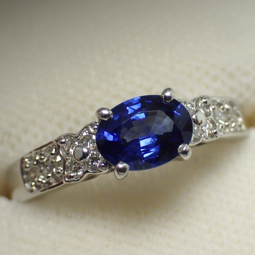 Pt900 サファイアリングの買取実績 | 買取専門店さすがや