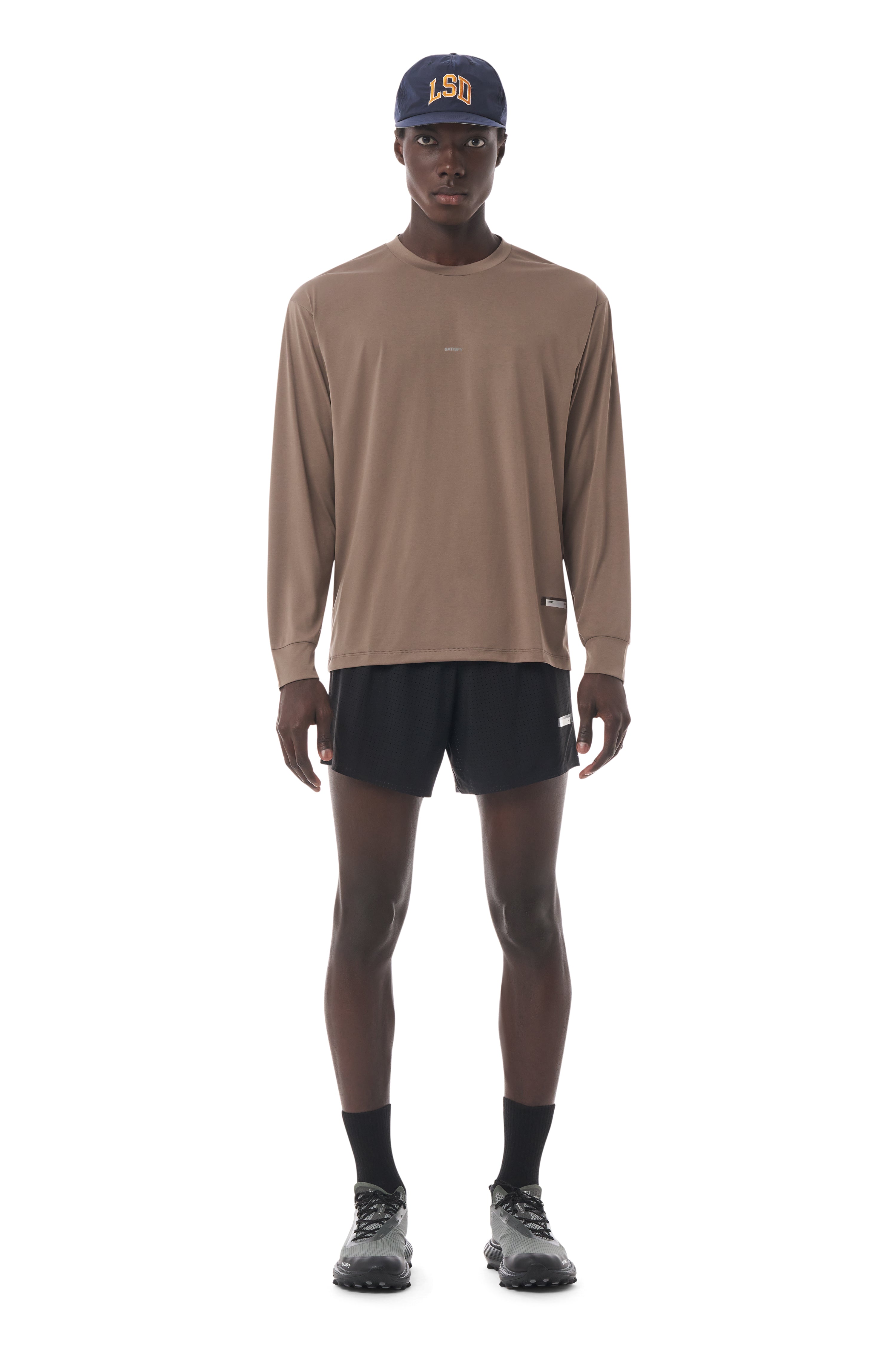 AuraLite™ Long Tee – SATISFY