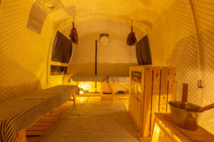 サウナ付きカプセルホテル「安心お宿 新宿荻窪店」が女性専用に