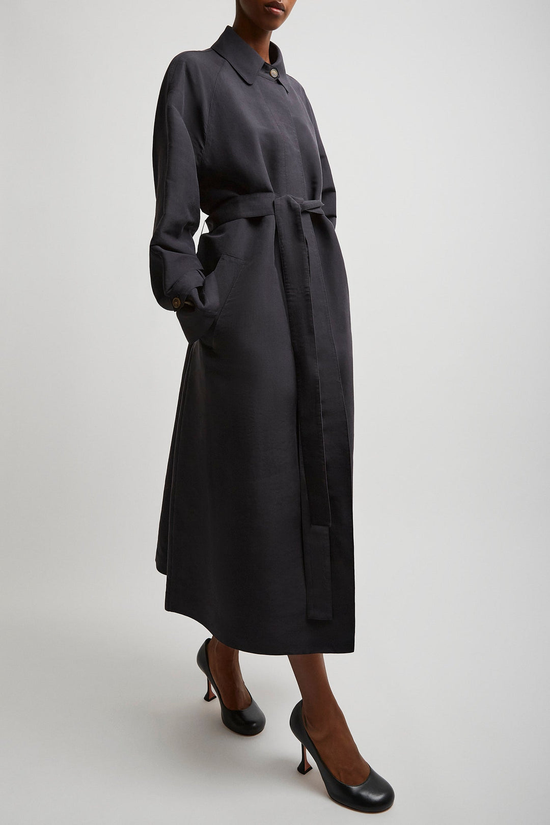 The Row | Ryo black coat | Savannahs