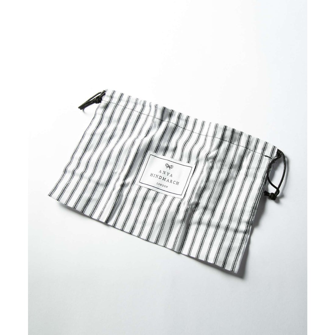 アニヤハインドマーチ Anya Hindmarch アニヤ ハインドマーチ ANYA