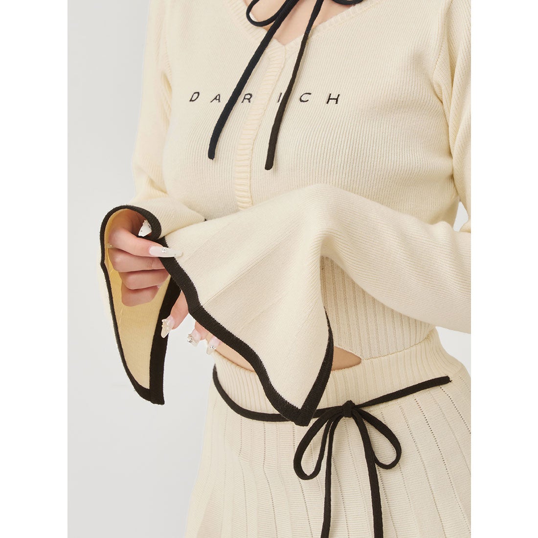 ダーリッチ Darich ウエストオープンリボンデザインニットミニ