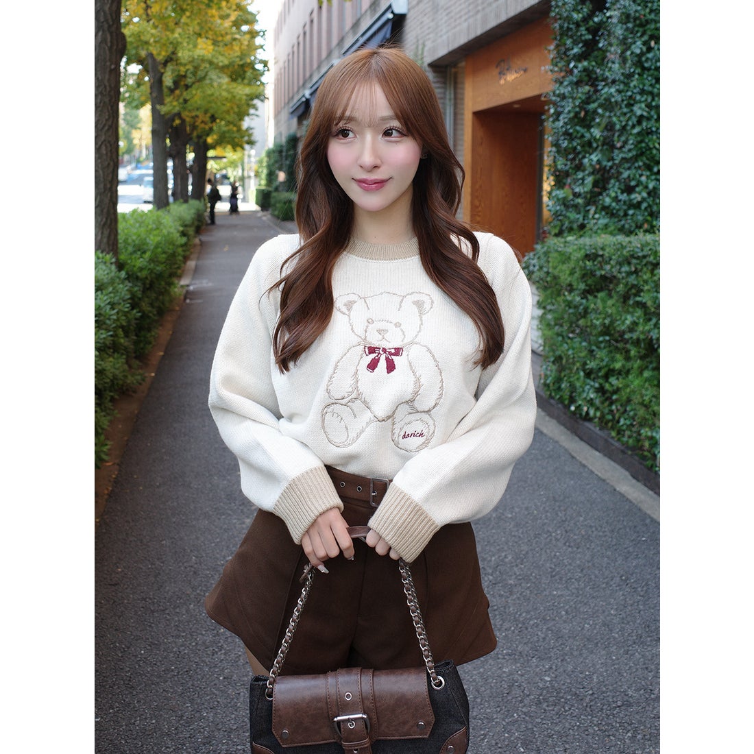ダーリッチ Darich ポイントカラーDベアニットトップス （アイボリー