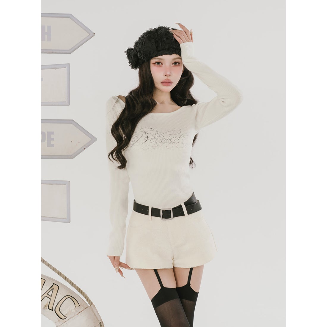 ダーリッチ Darich ビジューロゴボートネックニットトップス