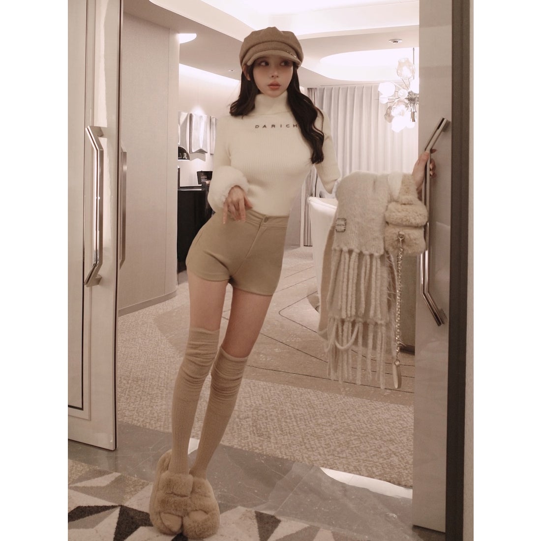 ダーリッチ Darich スムースファーリブニットトップス （アイボリー