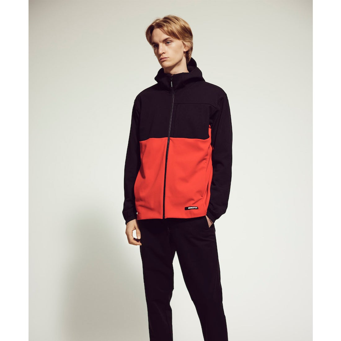 DESCENTE トレーニング S.F.TECH SHIELD ウォームフーデッドアウター