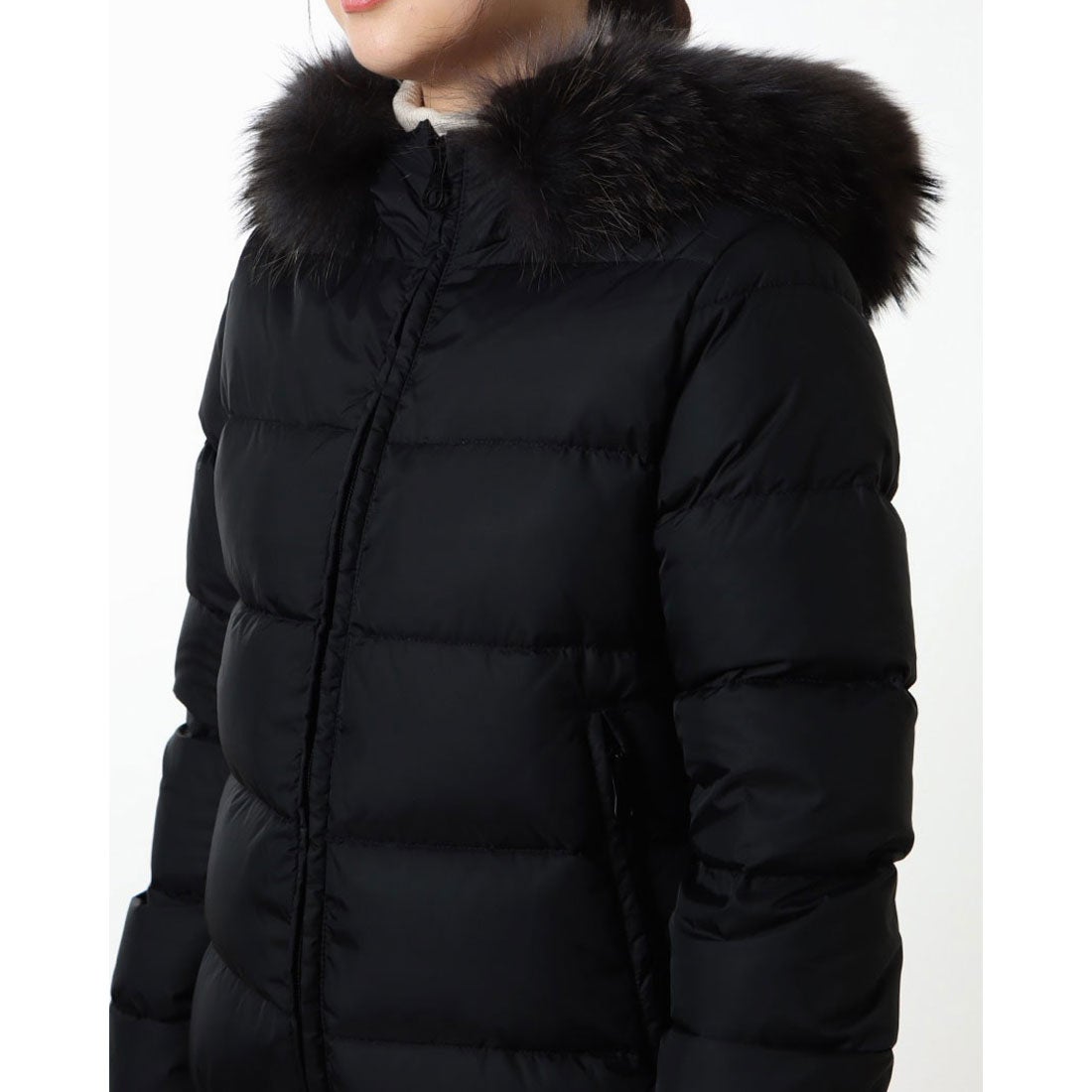 ADALAIADUE gray fur-finracoon / アダラライアドゥエ （NERO