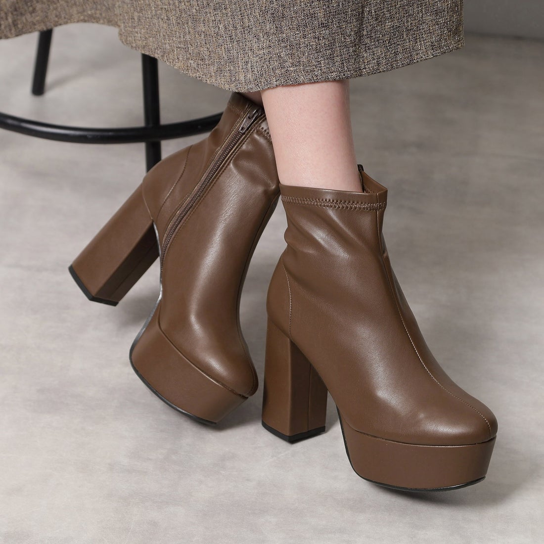 エスペランサ ESPERANZA 【定番】ラク盛りショートブーツ （ブラック