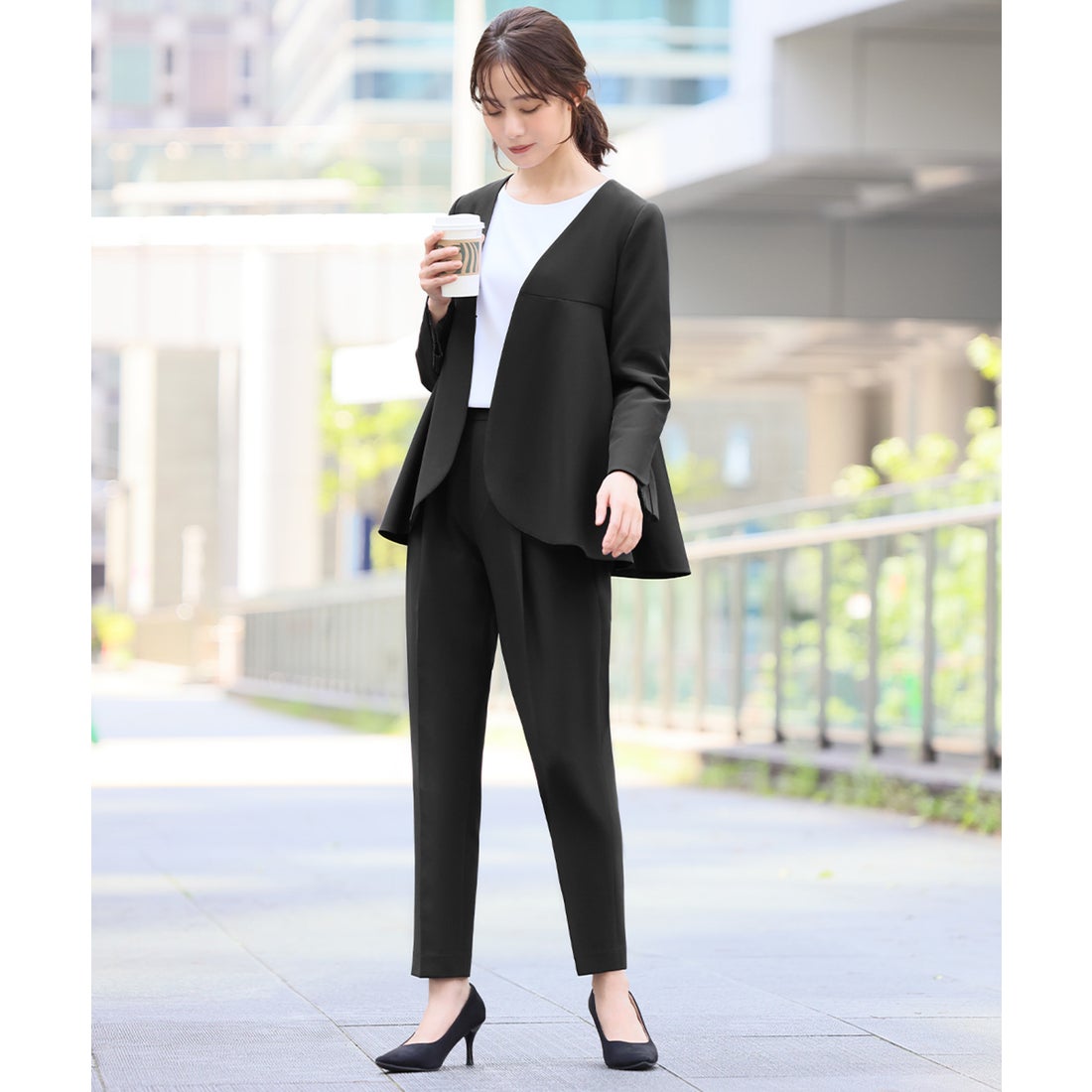 フロリア Flolia フレアジャケット テーパードパンツ セットアップ