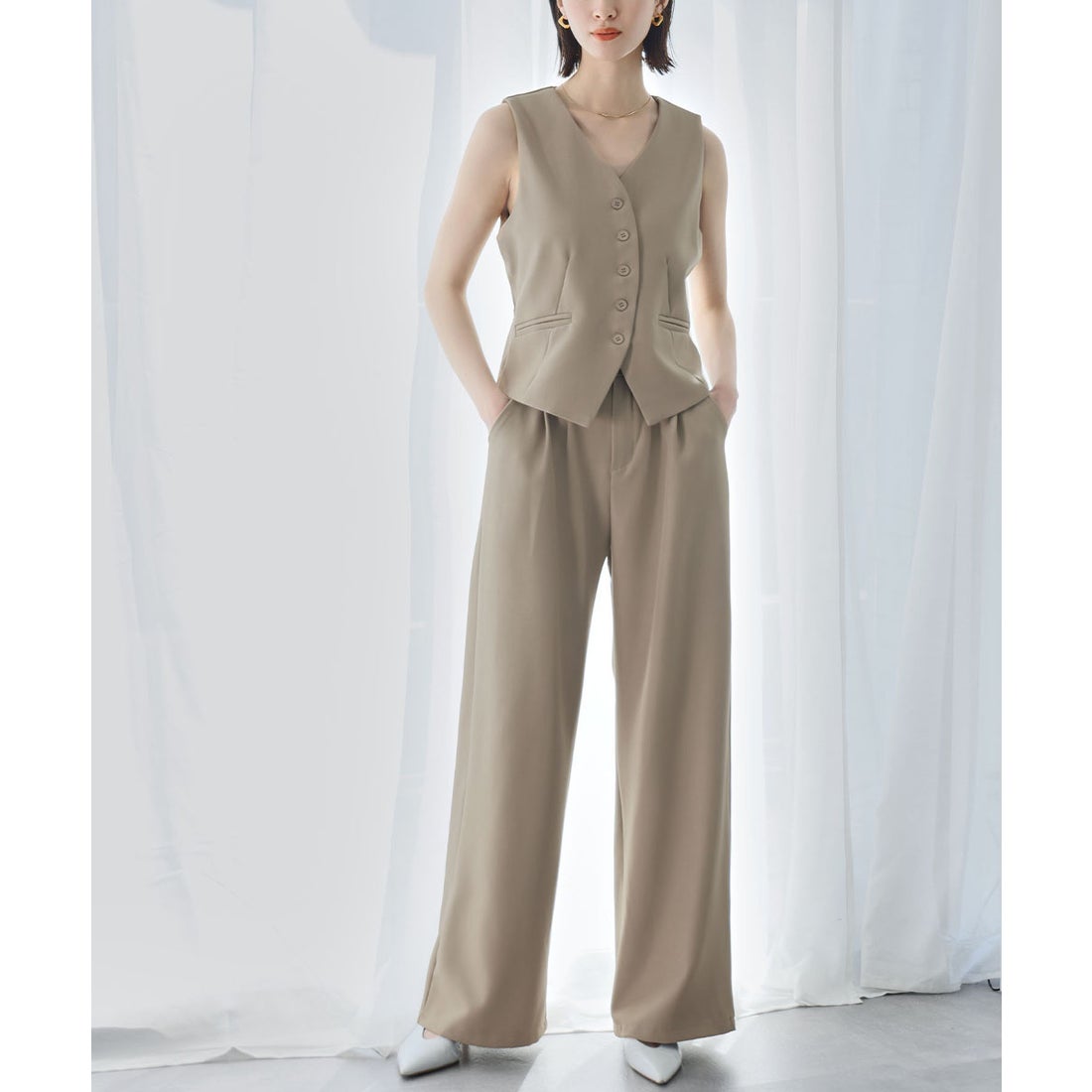 フロリア Flolia ノースリーブベスト ワイドパンツ セットアップ