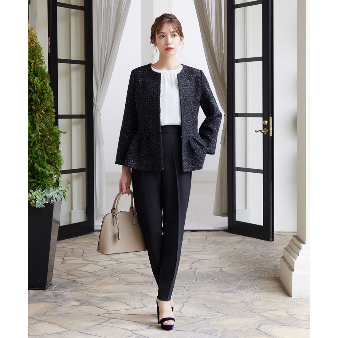 フロリア Flolia 【3点セット】ツイードノーカラージャケット ブラウス