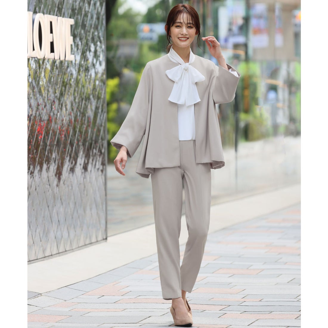 フロリア Flolia 洗える スーツ セットアップ パンツスーツ ノーカラー