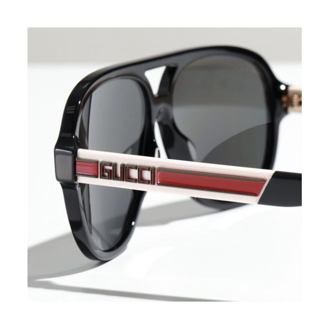 グッチ GUCCI GUCCI サングラス GG0463S ティアドロップ型 （002