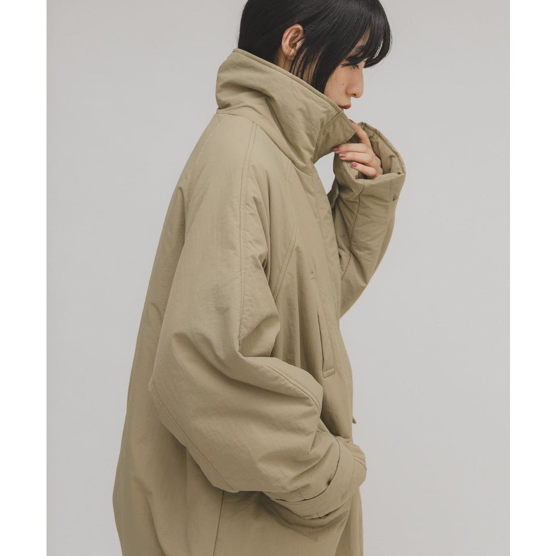 ケービーエフ KBF モンスターパテッドミドルコート （イエロー系その他