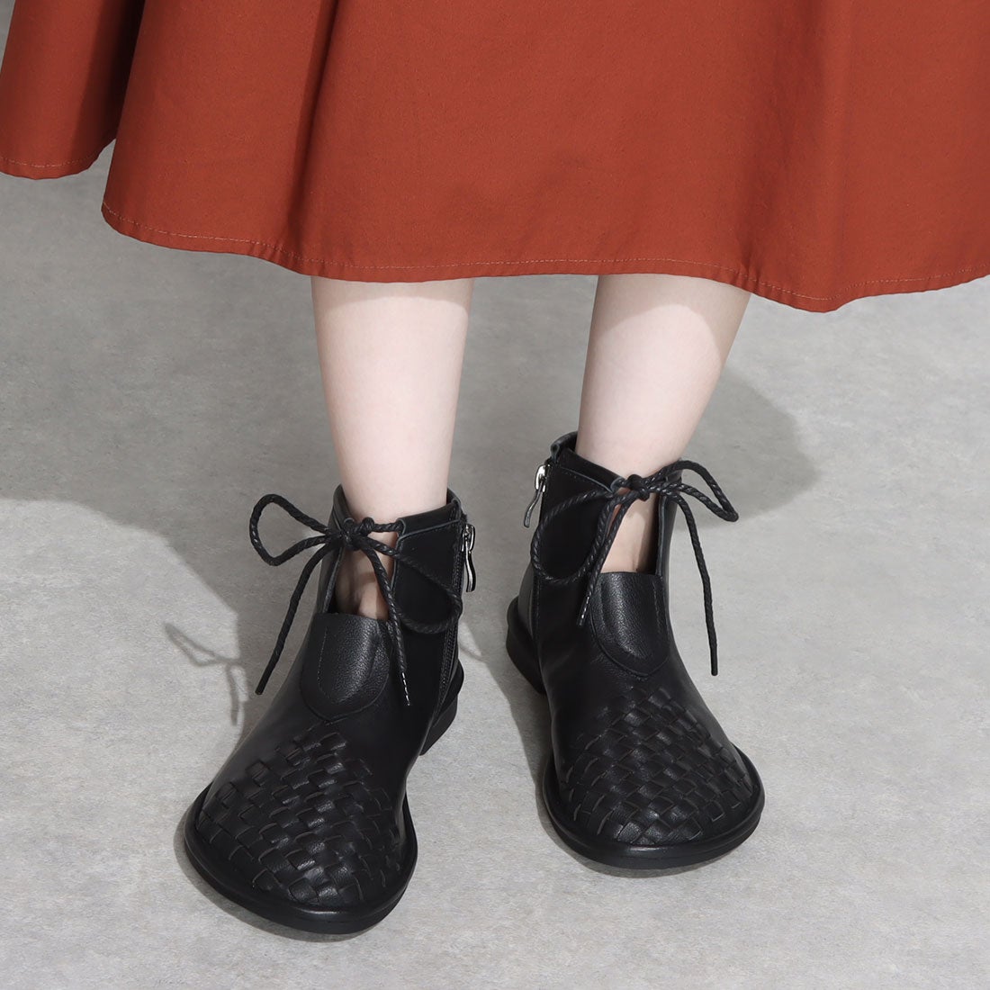 ヒナ グリーン レーベル Hina Green Label 本革ぺたんこショートブーツ