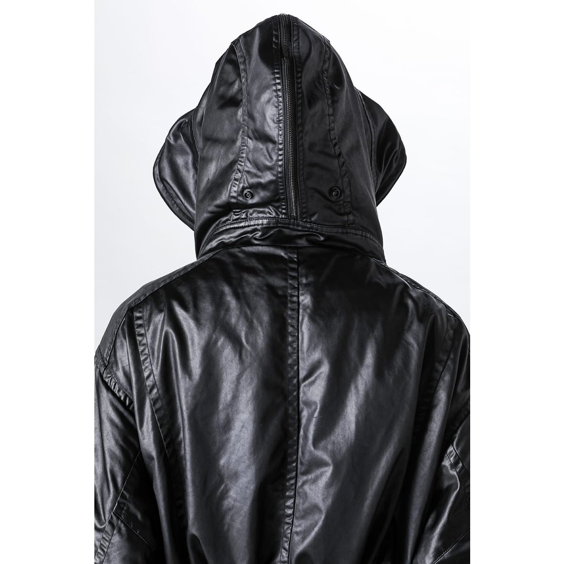 JULIUS Coated Satin Short Hooded Blouson（BLACK） - Osaka / Kyoto