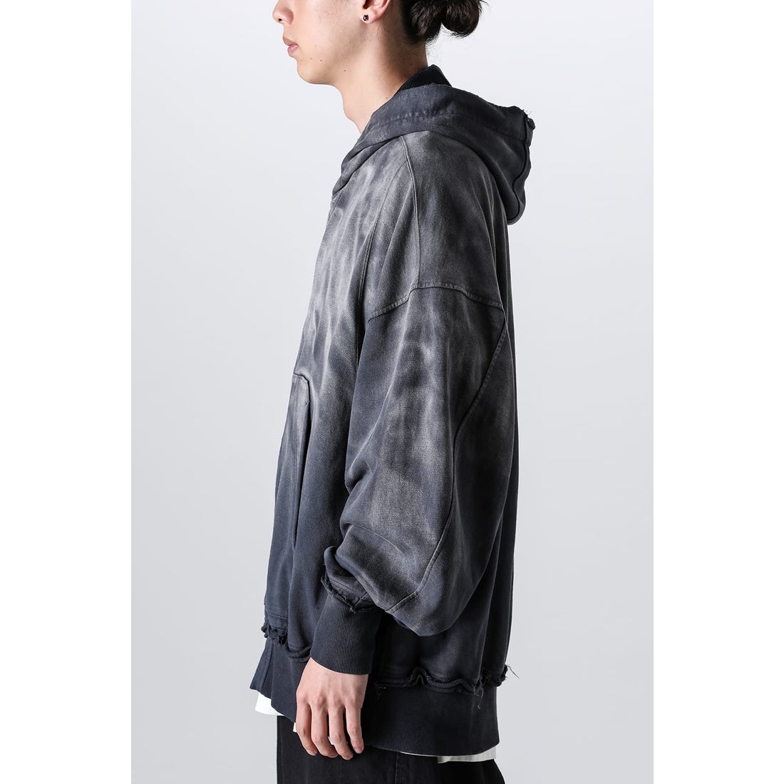 JULIUS Cotton Sweat Bleach Zip Up Hoodie （Black） - Osaka / Kyoto