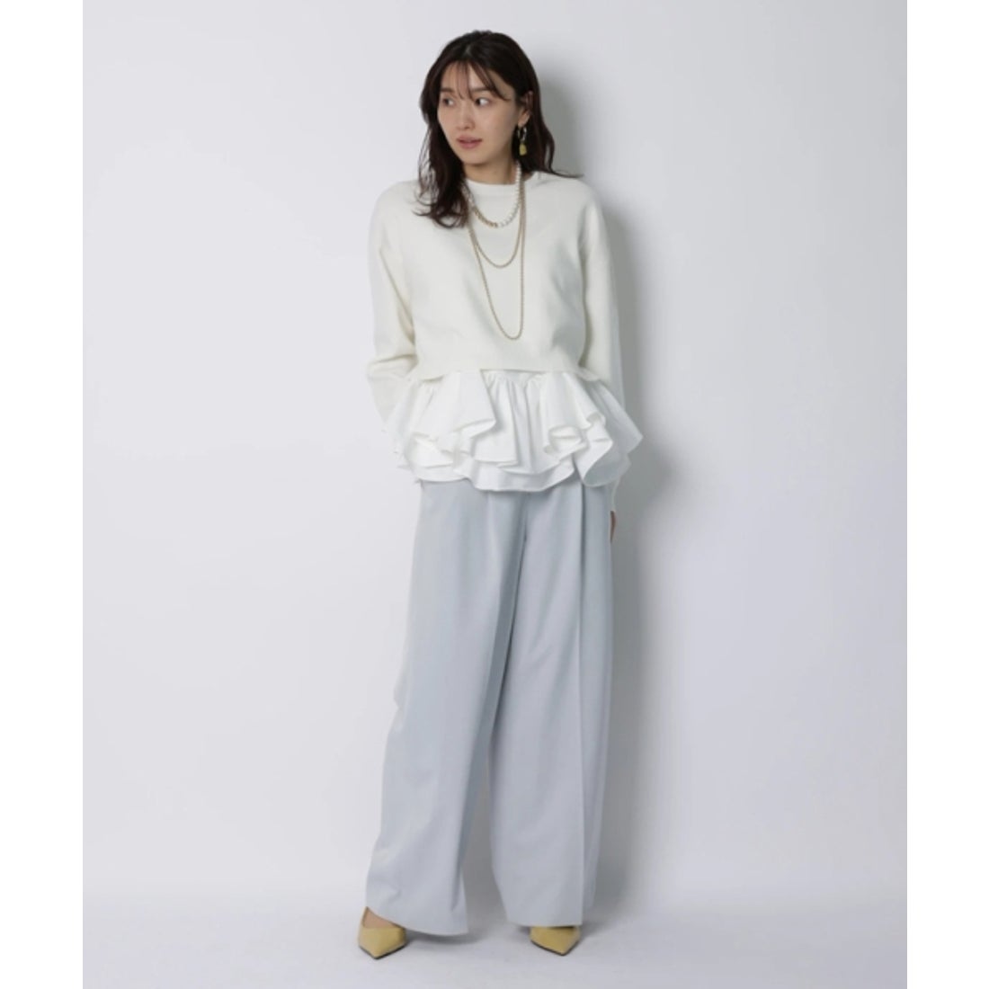 ジャスグリッティー JUSGLITTY フリルキャミレイヤードニット （白