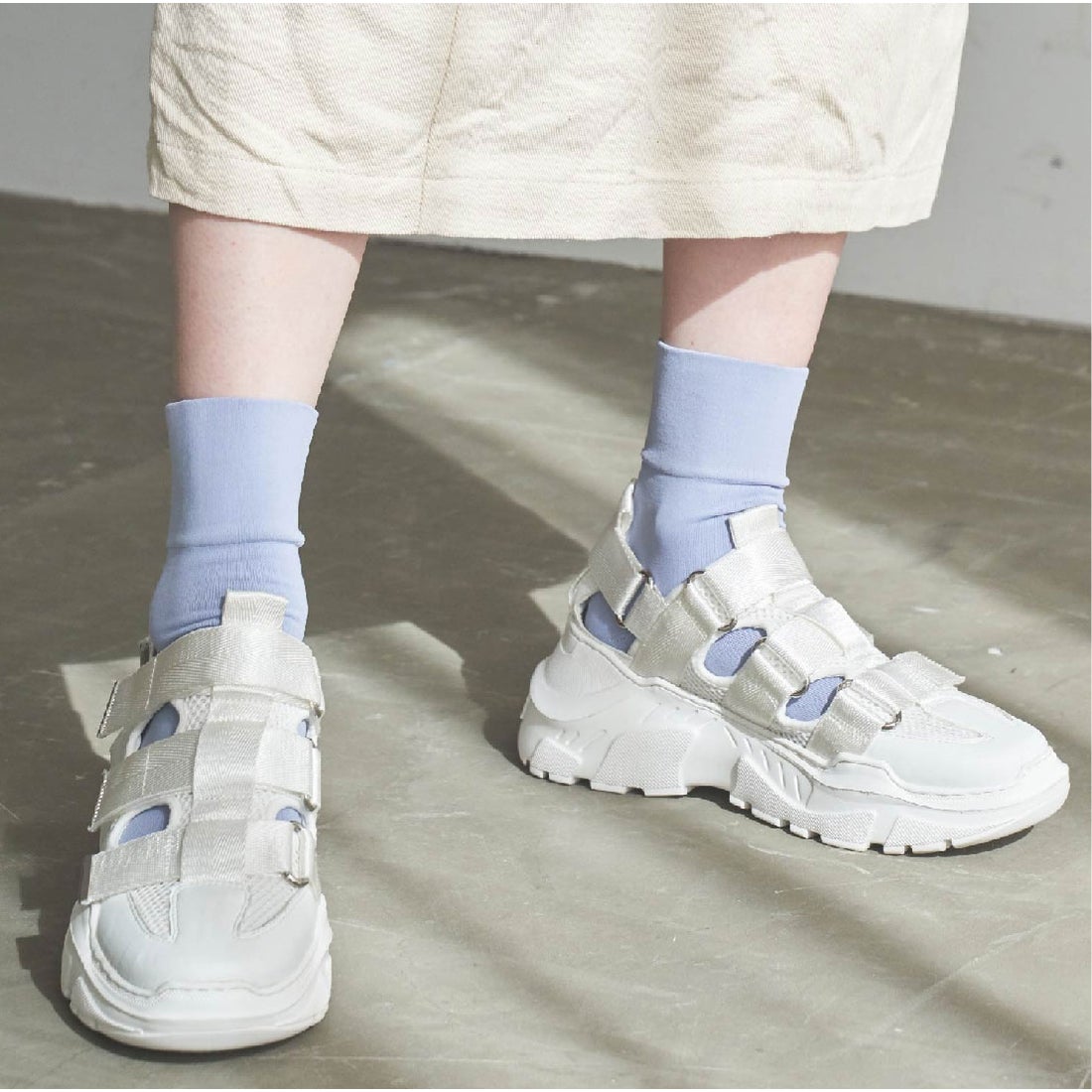 Hydra/ヒドラ （White）ベルトボリュームスニーカー -Lucida (ルシーダ