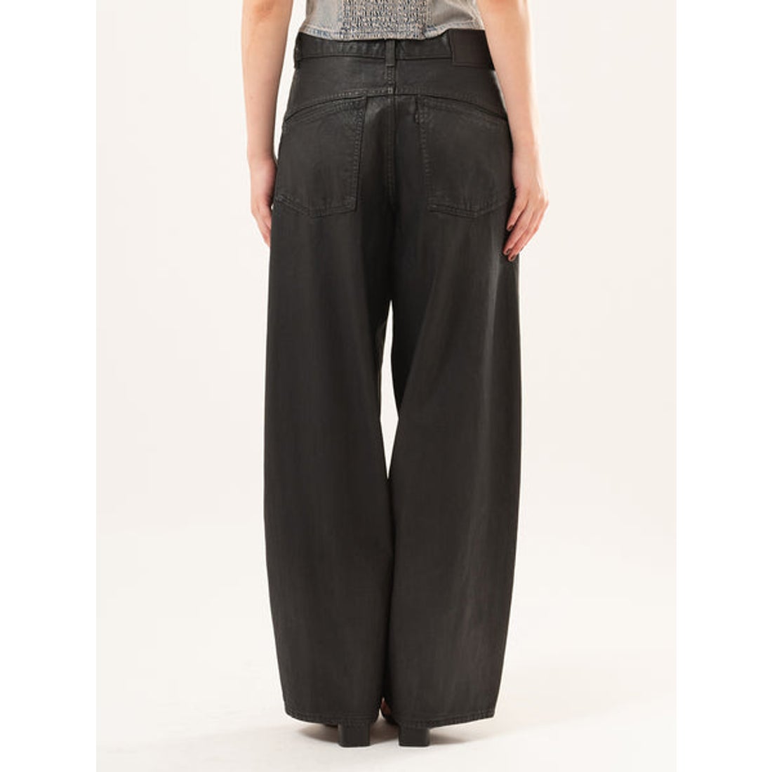 リーバイス LEVI'S SUPER BAGGY バレルジーンズ ブラック （Blacks