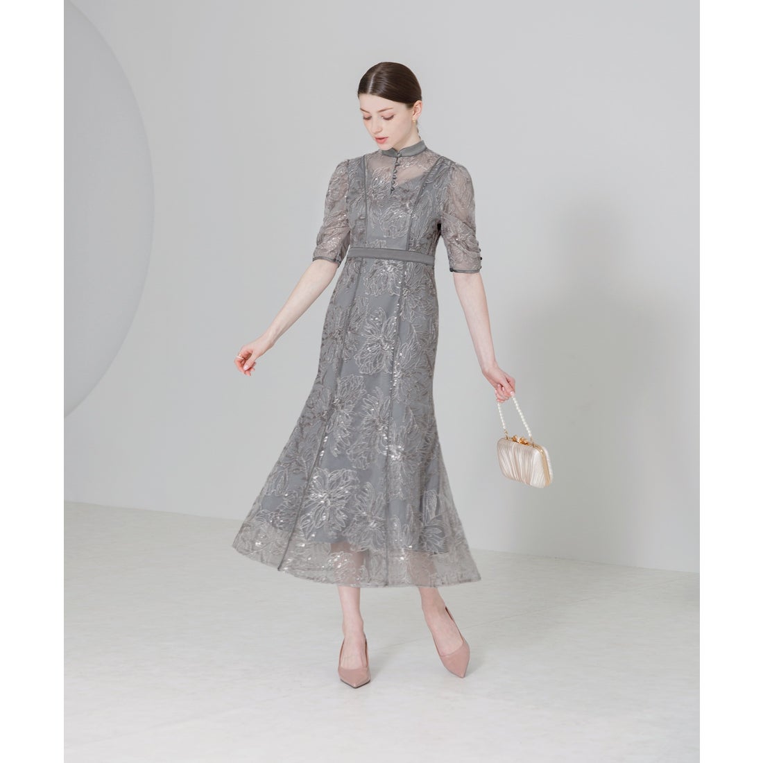 レジャ Leja スパンコールボタニカル風花柄刺繍ウエストマークライン