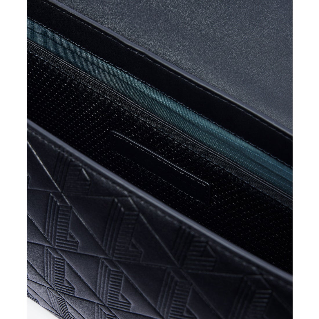 ラコステ LACOSTE モノグラム レザーフラップクローズサッチェルバッグ