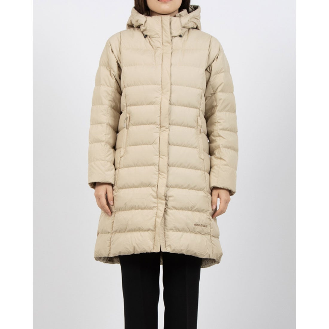 モンベル mont-bell トラベルダウンロングコート Women's （ベージュ