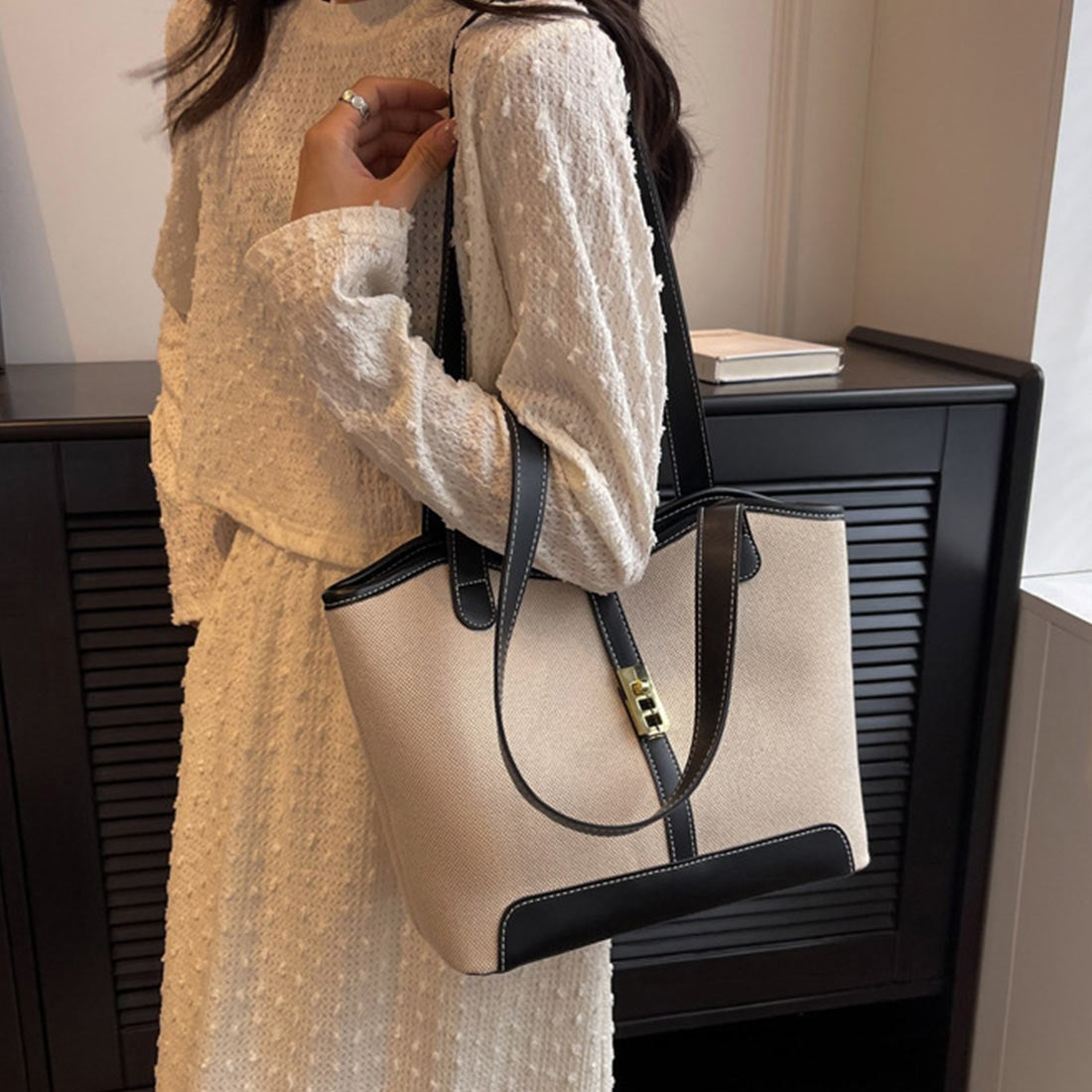 メゾンドラティール maison de LATIR 大容量キャンバストートバッグ