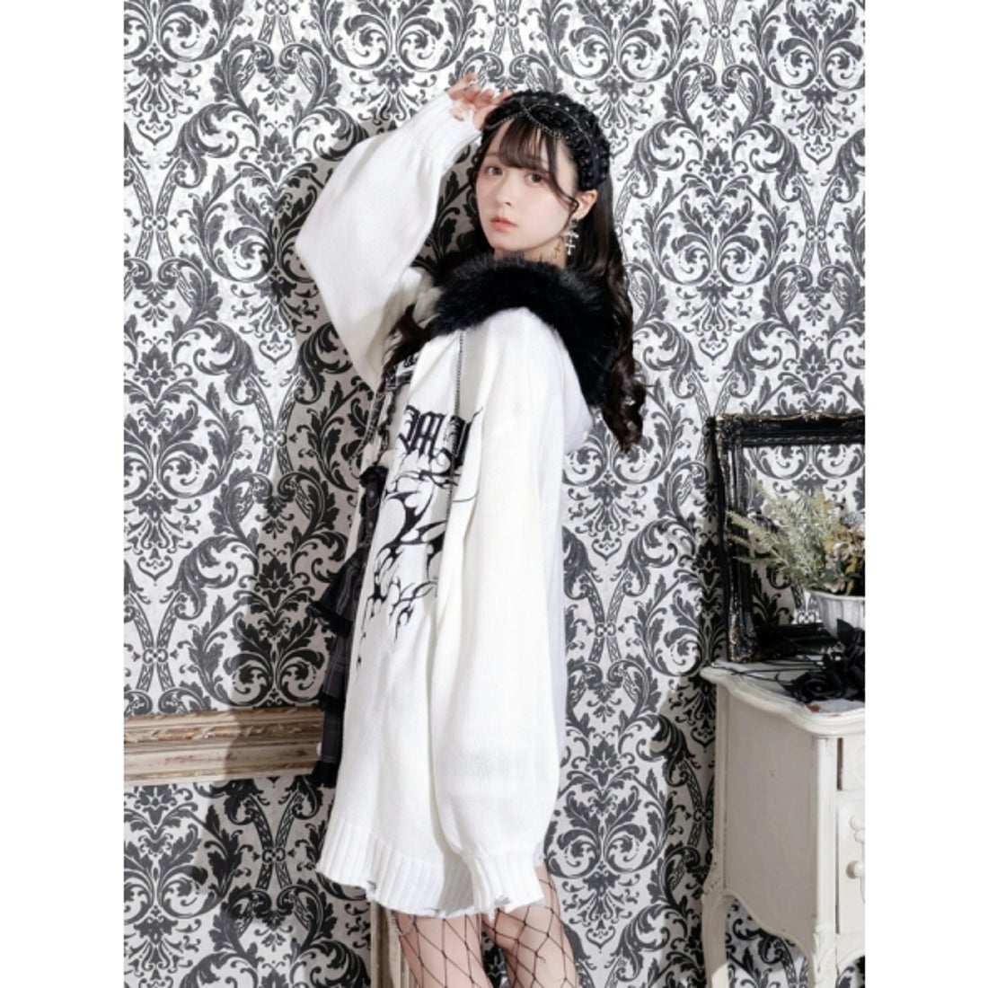 ノエミー NOEMIE フードファーダメージユニセックスニットZIPパーカー