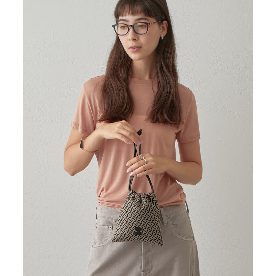 イアクッチ IACUCCI モノグランマ ポーチJACQUARD/RUGA （black