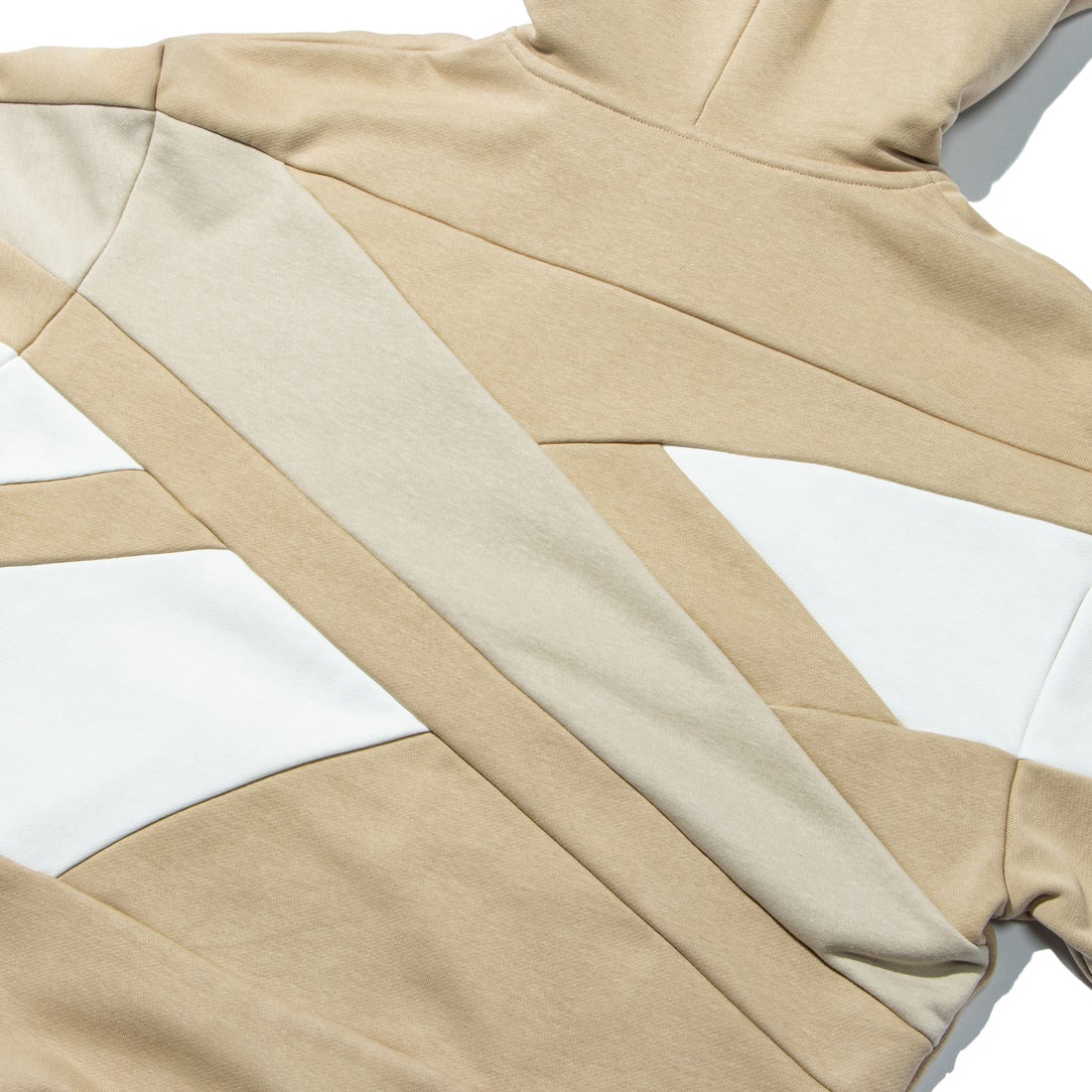 クラシックス ビッグベクター フーディー / Classics Vector Hoodie