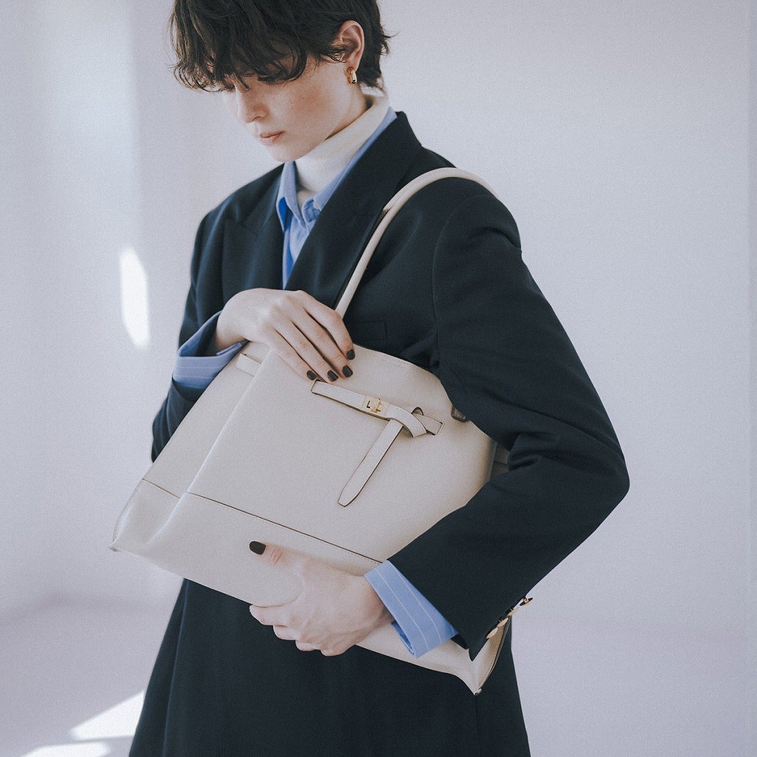 トプカピ TOPKAPI シュリンクレザーベルトデザインA4トートバッグ