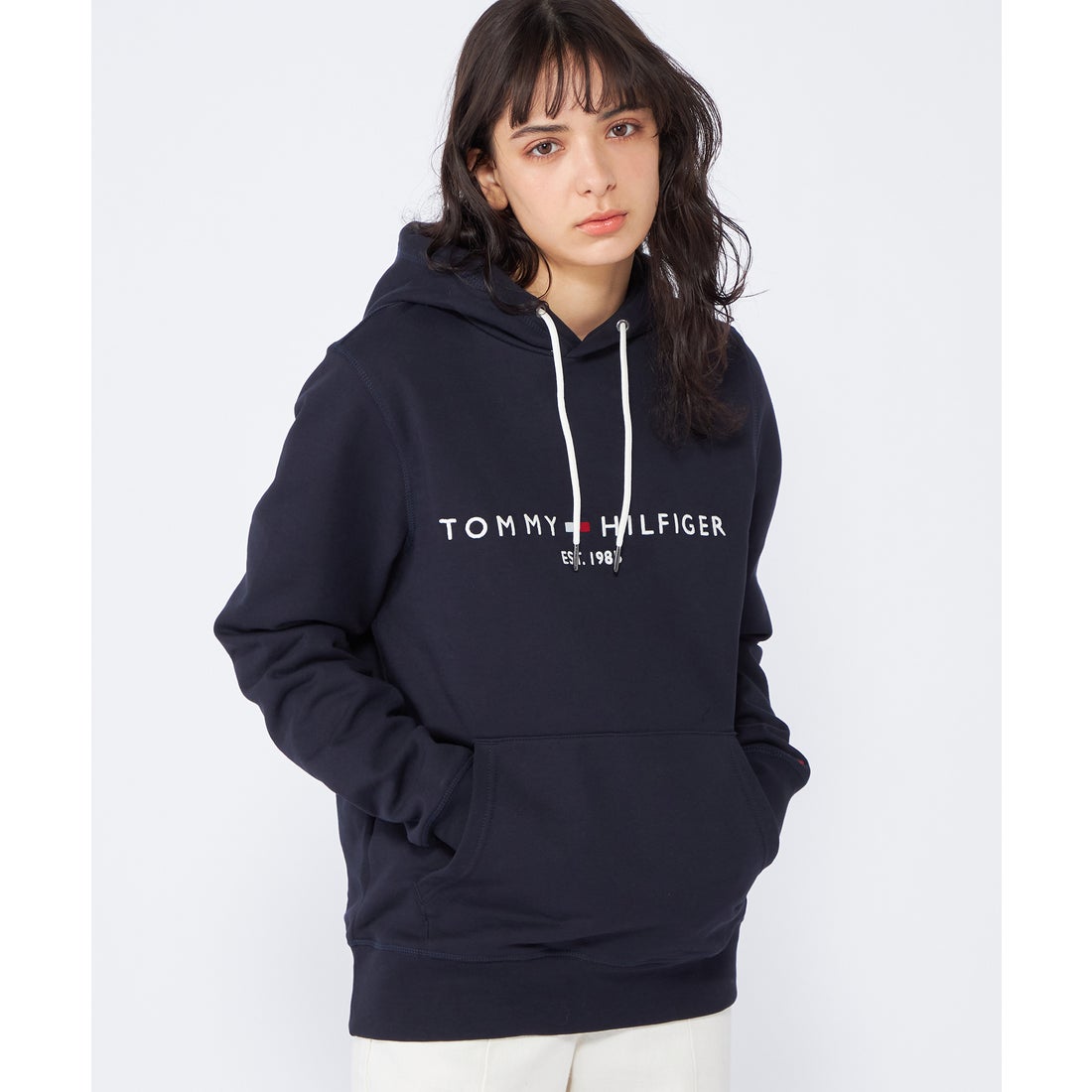 トミー ヒルフィガー TOMMY HILFIGER エンブロイドロゴパーカー