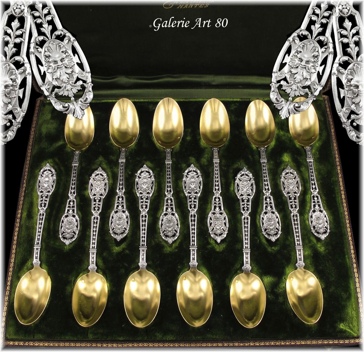 フランスのピュイフォルカ（PUIFORCAT）シルバーカトラリーが放つ卓上