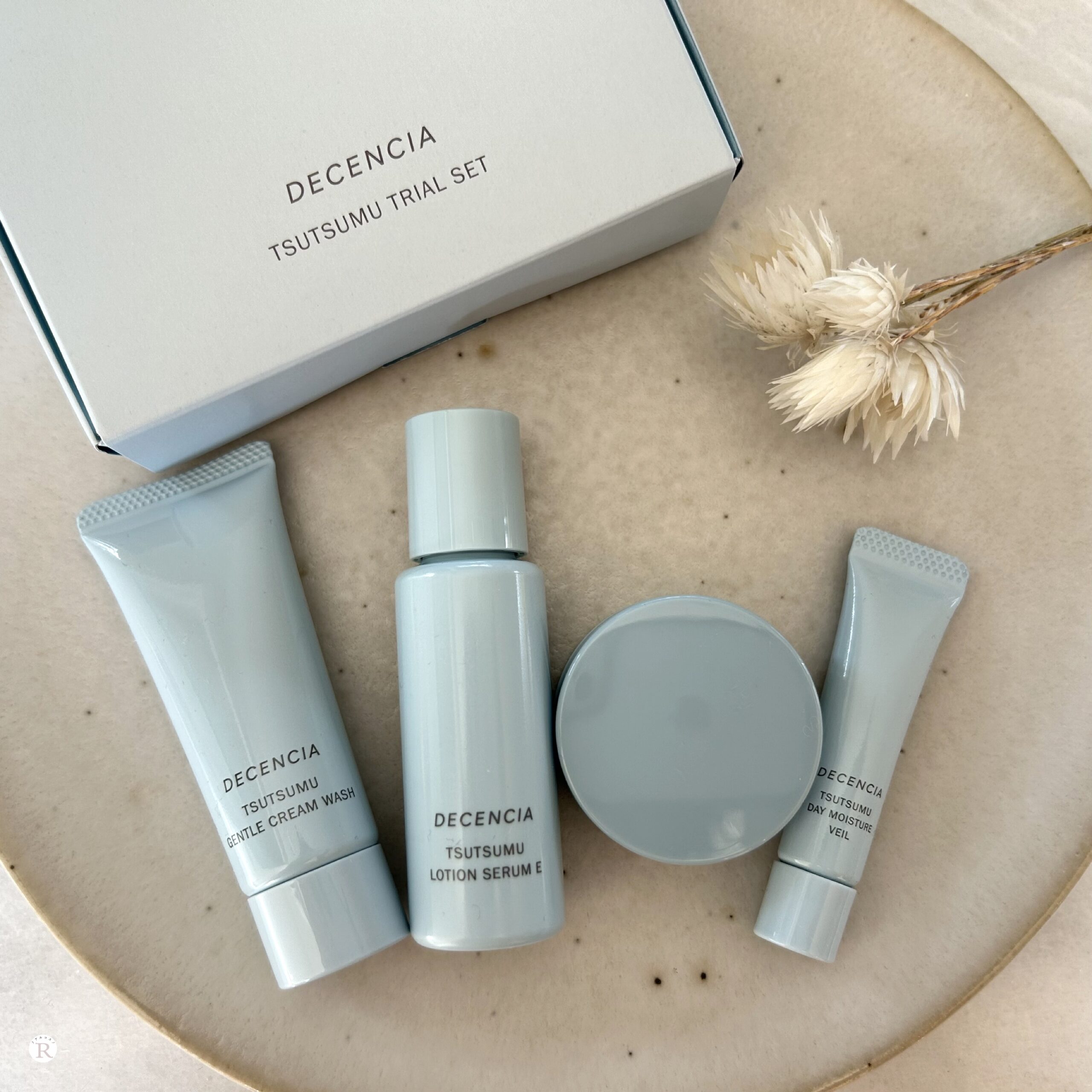 つつむ お試しトライアルセット【DECENCIAの敏感肌スキンケア・10日分