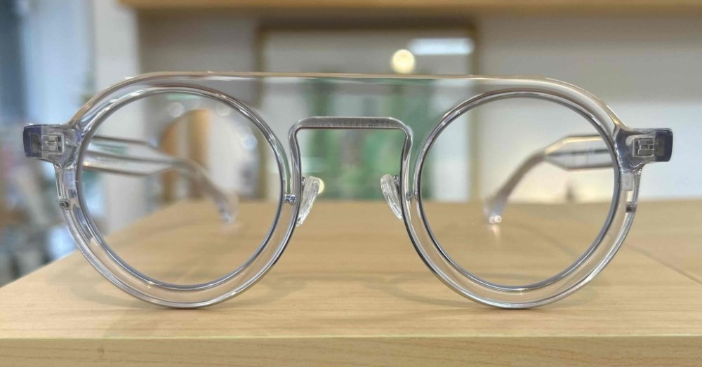 こっちのけんと さんの同モデルメガネ | 補聴器・眼鏡工房 よしの