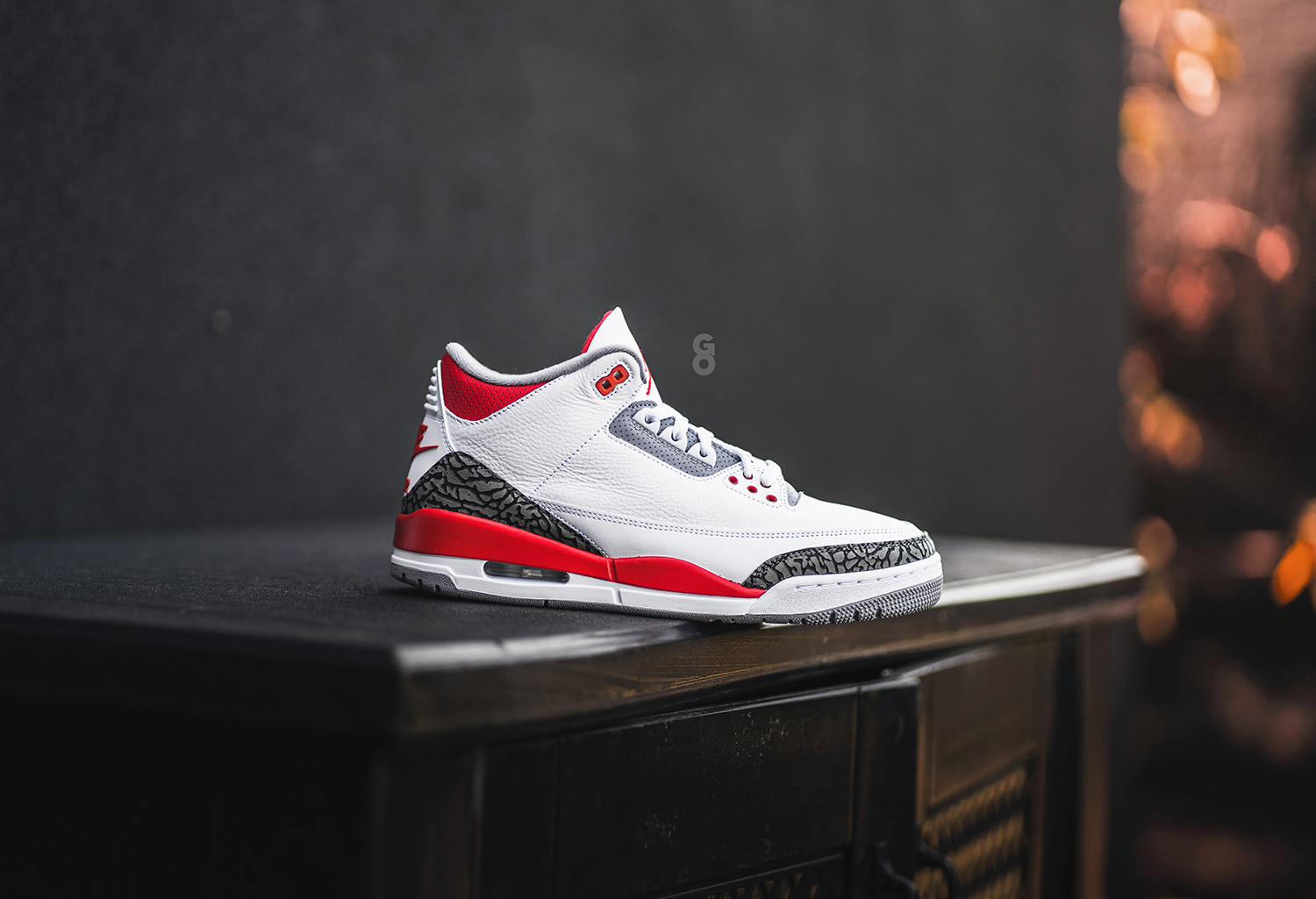 52359327232_4090b4ef51_o-copyb