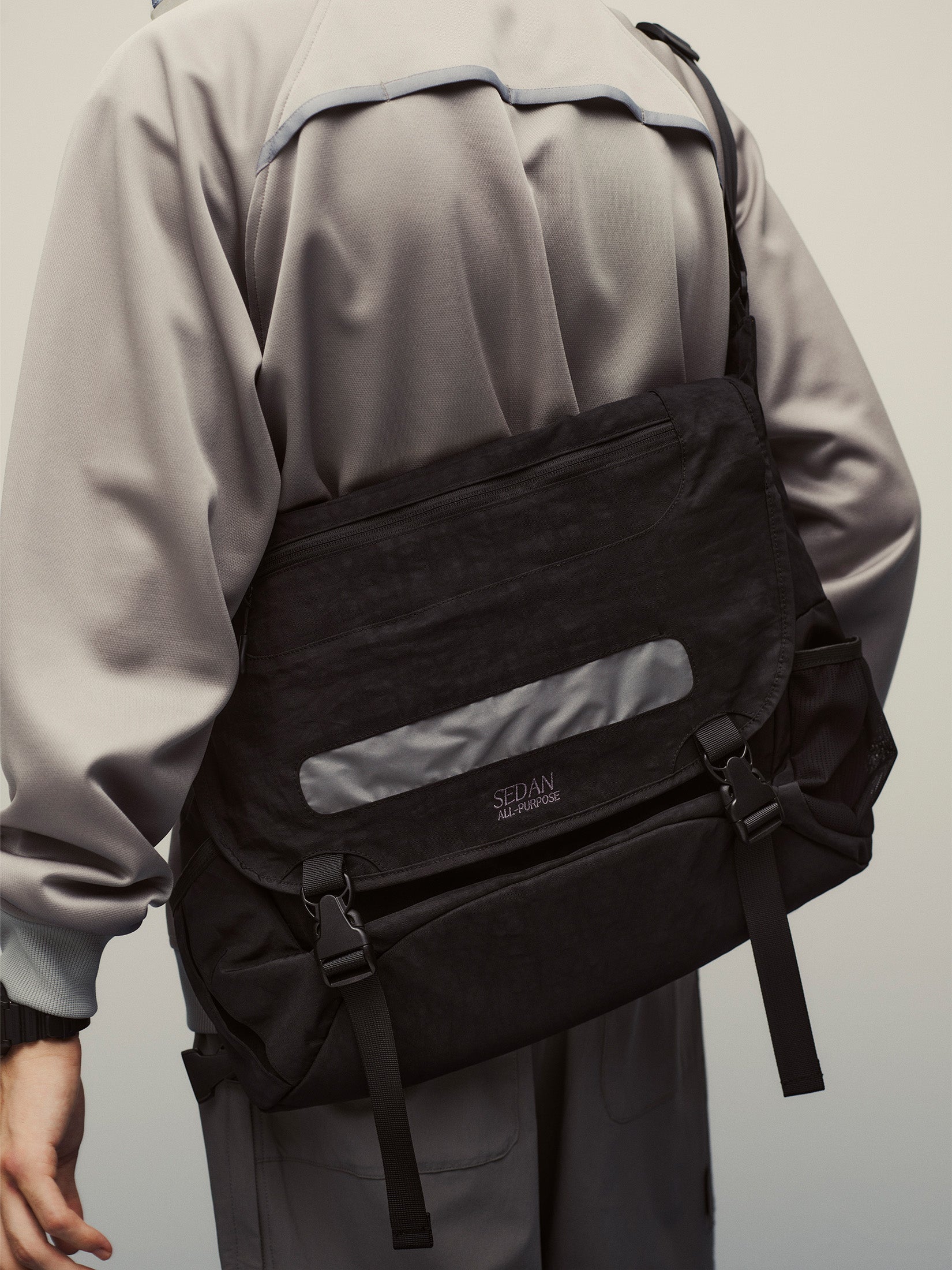 Overdyed Nylon Messenger Bag – SEDAN ALL-PURPOSE ONLINE STORE