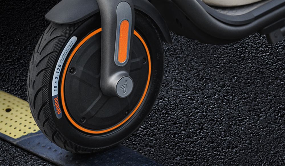 F40 | Segway-Ninebot