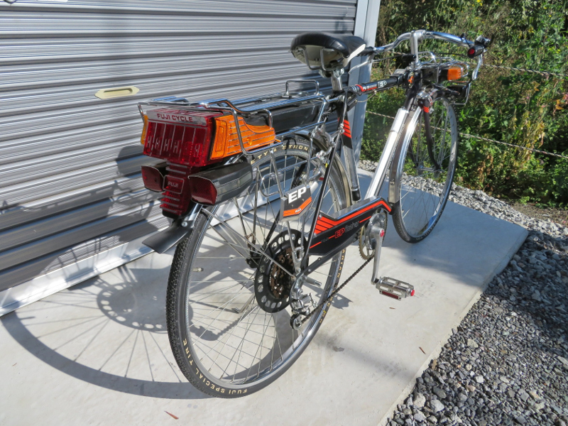 個人売買 発売当時はキャッチコピーで「赤い血潮のフラッシャー」が使