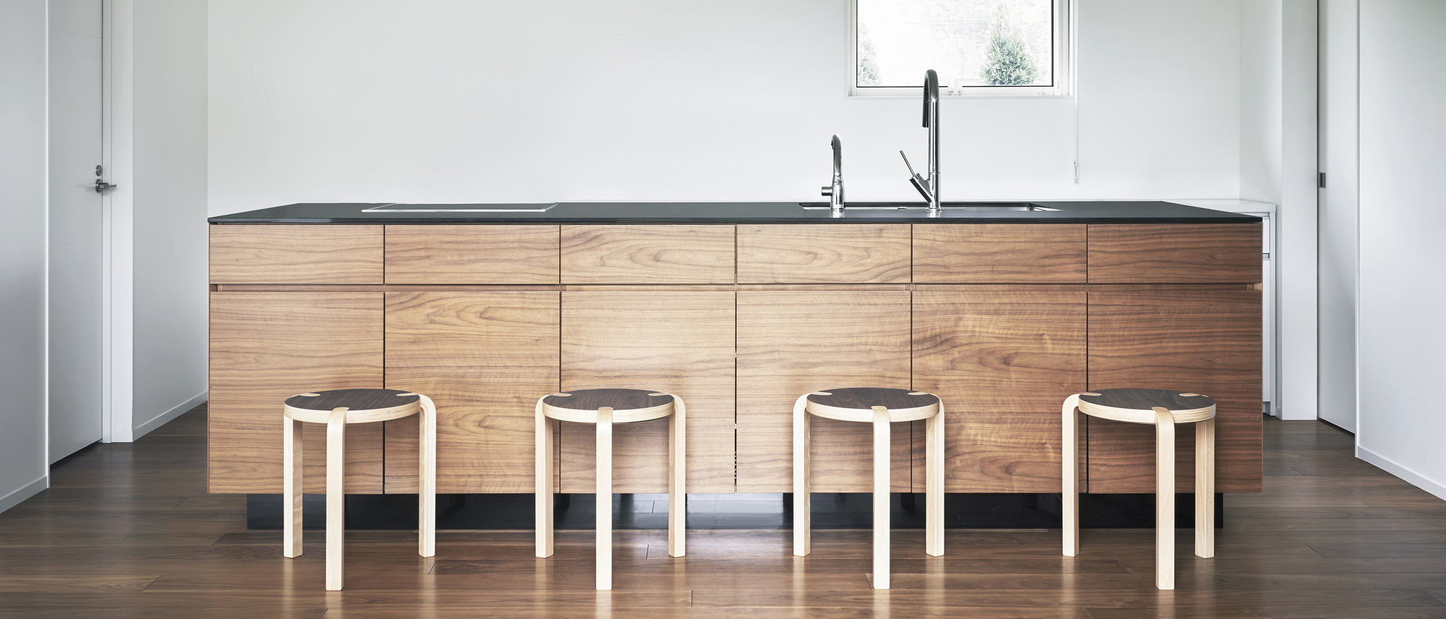 Seiarrows | PORTA STOOL シリーズ紹介