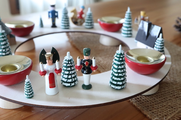 ミニピラミッド サンタ – ドイツ・ザイフェンの木のおもちゃ seiffen