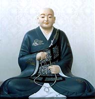 法然上人（円光大師、源空）像、勢至丸の像：浄土宗の元祖（開祖、宗祖