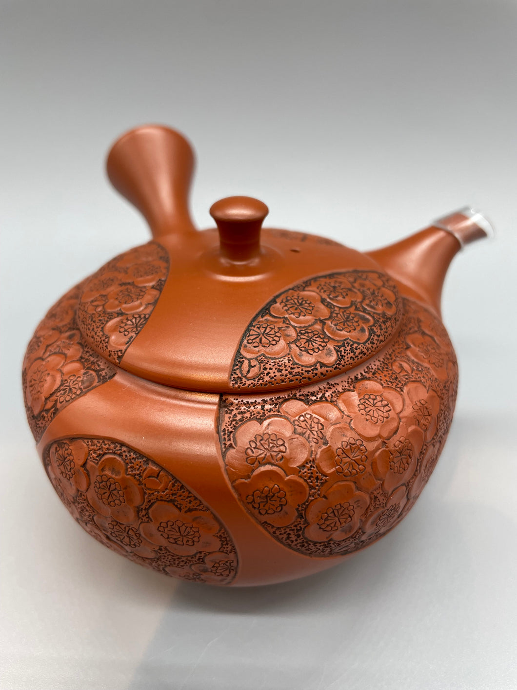 常滑焼 舜園 梅彫急須 陶製茶こし 木箱入 – SEIKADO